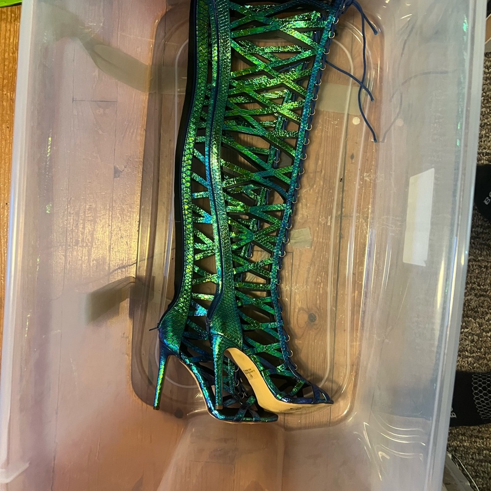 Women's Metallic Lace-Up Over the Knee Heels